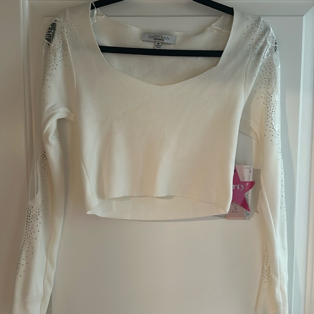 Sweet Rain Young Contemporary M Sweater Top Blouse White Rhinestone